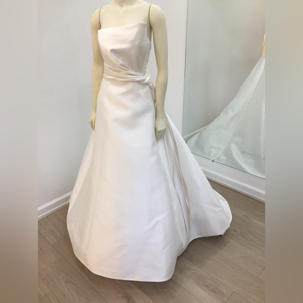 Peter Langner Couture Wedding Gown: Junko